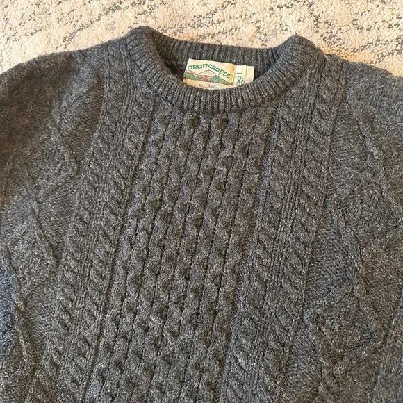 Men's Classic Cable Aran Irish Fisherman Knit Sweater - charcoal - Picture 3 of 7